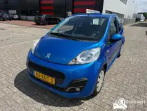 Foto van kenteken 83-XDT-5
