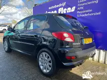Foto van kenteken 83-XLG-2