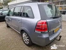 Foto van kenteken 83-XT-ND
