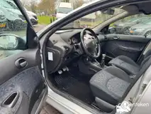 Foto van kenteken 84-PL-JR