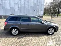 Foto van kenteken 86-LFL-6