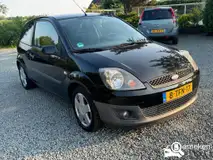 Foto van kenteken 8-TFN-17