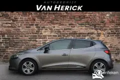 Foto van kenteken 8-TRD-44