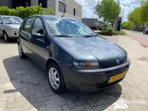 Foto van kenteken 90-FJ-LJ