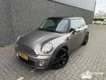 Foto van kenteken 92-XVG-5