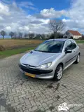 Foto van kenteken 93-DG-PT