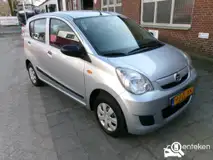 Foto van kenteken 93-ZL-XN