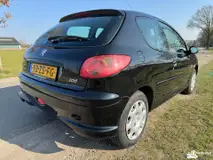 Foto van kenteken 93-ZS-FG