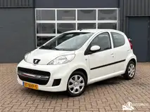 Foto van kenteken 97-NHP-5