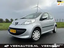 Foto van kenteken 97-XH-HH