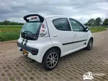 Foto van kenteken 9-KJS-83