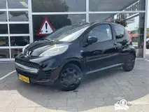 Foto van kenteken 9-SGH-65