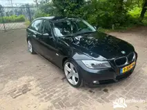 Foto van kenteken 9-XHF-96