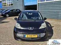 Foto van kenteken G-110-TT