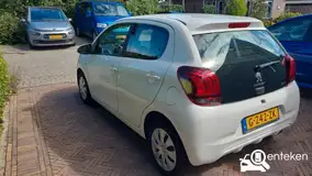 Foto van kenteken G-242-ZK