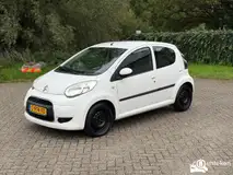Foto van kenteken G-974-FD