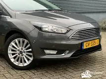 Foto van kenteken GV-335-J