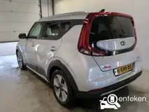 Foto van kenteken H-590-XX