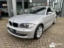 Foto van kenteken H-908-HT
