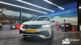 Foto van kenteken HLZ-77-P Foto van kenteken HLZ-77-P