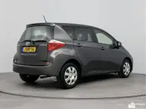Foto van kenteken J-587-SG