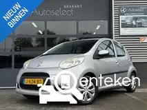 Foto van kenteken J-624-BT