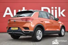 Foto van kenteken K-008-LT