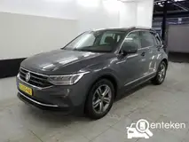 Foto van kenteken K-235-HZ