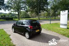 Foto van kenteken K-402-VH