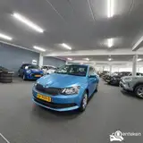 Foto van kenteken KH-709-D
