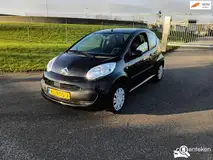 Foto van kenteken KL-905-J Foto van kenteken KL-905-J