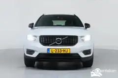 Foto van kenteken L-233-HJ