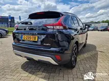Foto van kenteken L-235-TB