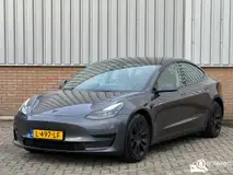Foto van kenteken L-497-LF