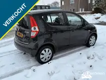 Foto van kenteken L-588-BG