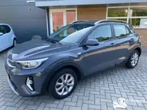Foto van kenteken L-698-PS
