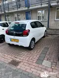 Foto van kenteken L-708-TS