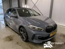 Foto van kenteken L-786-NT