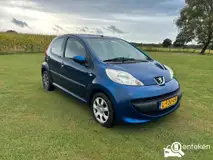 Foto van kenteken L-920-XR