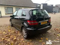 Foto van kenteken N-011-DT