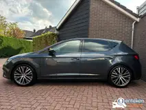 Foto van kenteken N-812-XK