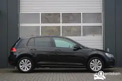 Foto van kenteken N-899-ZD