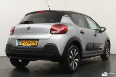 Foto van kenteken P-224-HN