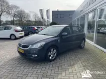 Foto van kenteken P-305-VF Foto van kenteken P-305-VF