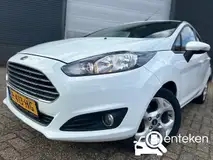 Foto van kenteken P-413-HG