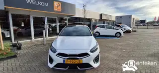 Foto van kenteken P-922-JS