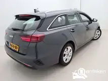 Foto van kenteken R-676-BD