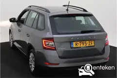 Foto van kenteken R-795-ZF