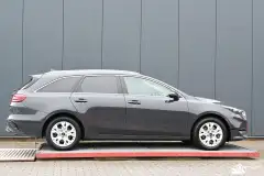 Foto van kenteken R-990-JF
