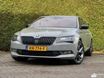 Foto van kenteken RN-774-F